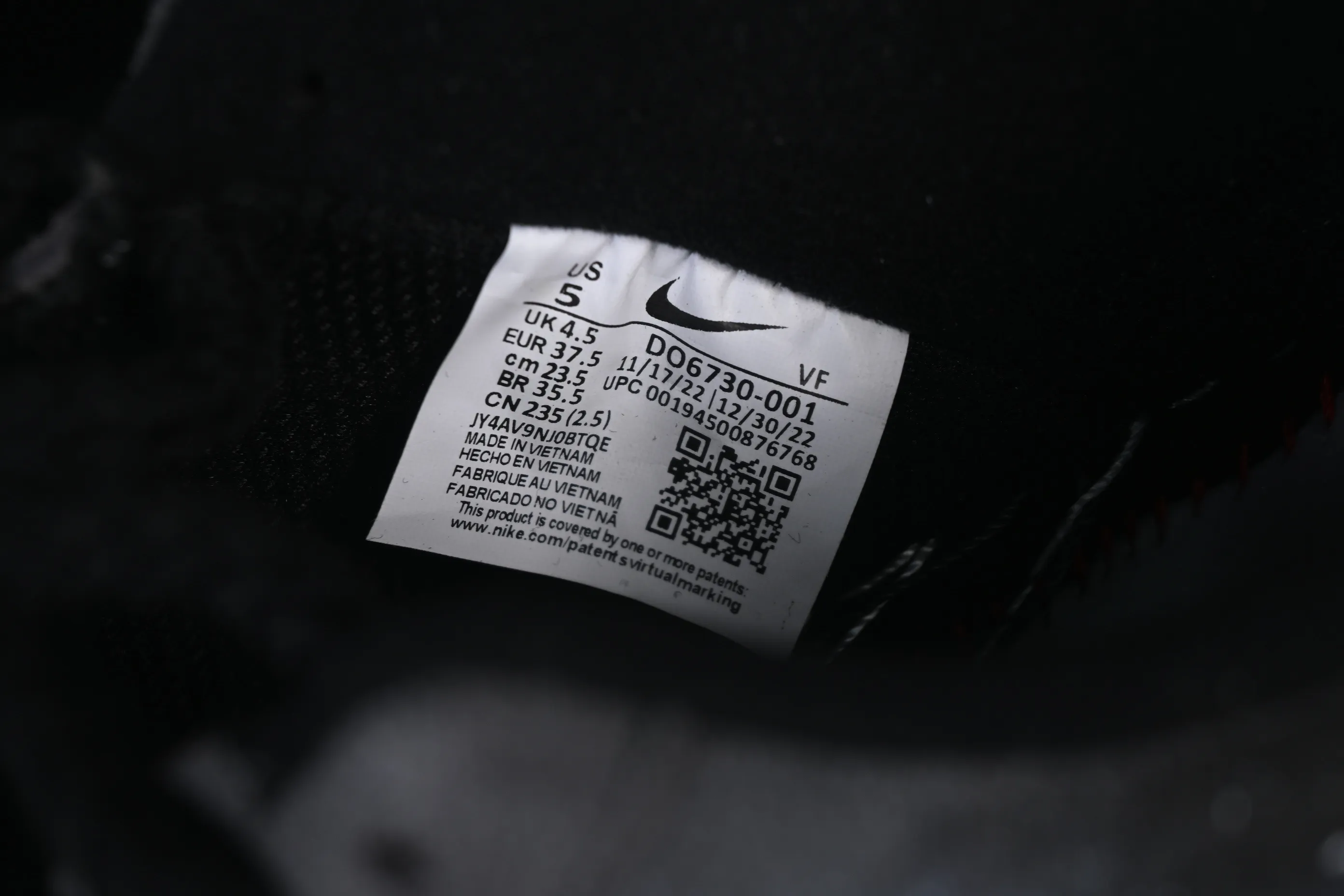 All categories Nk Air Force 1 Air Force series Nk Air Force 1 Low Air Force low-top Nike Air Force 1'07 Low "Night Spark" Hand-painted graffiti Night burning star Air Force 1 low-top casual sneakers DO6730-101